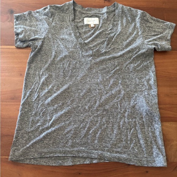 EUC Current Elliott The Perfect V-Neck Tee Size 0 (extra small but OVERSIZED) - Picture 2 of 4